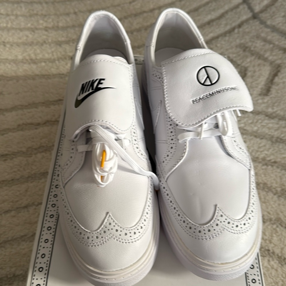 Nike Kwondo1 Peaceminusone